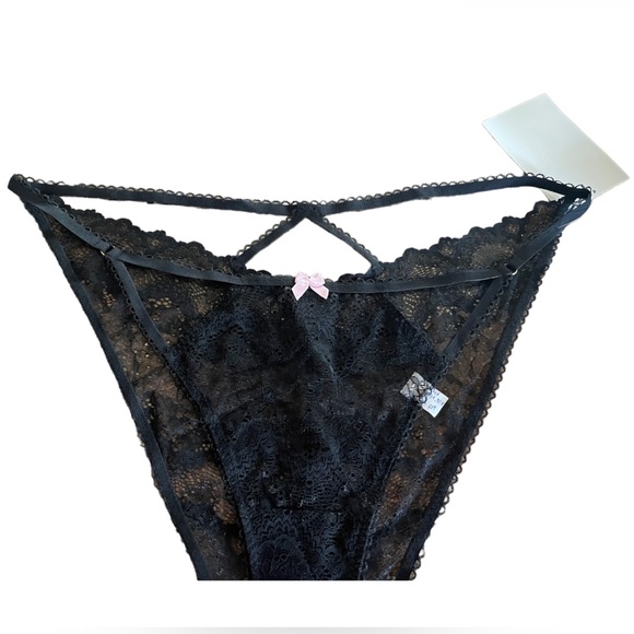 Bundle of 2 Brandnew adore me Black laced thongs - Picture 3 of 3